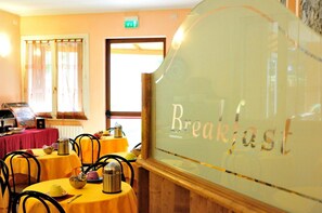 Dining - Hotel Villa Molinari (Collecchio)