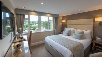 Standard Double Room | Premium bedding, minibar, in-room safe, desk