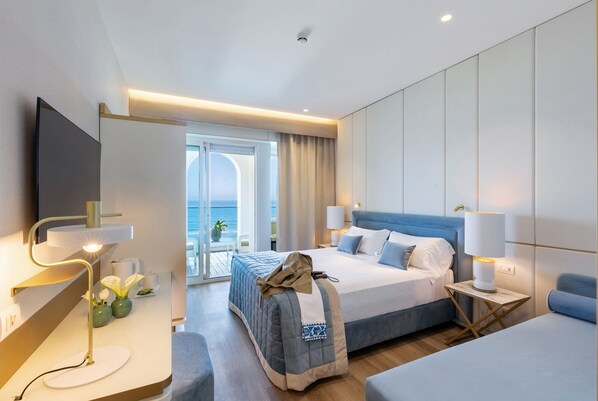 Firemannsrom – deluxe | Sengetøy av topp kvalitet, minibar, safe på rommet og skrivebord