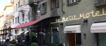 Le Petit Hotel