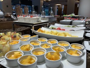 Desayuno bufé gratuito y diario