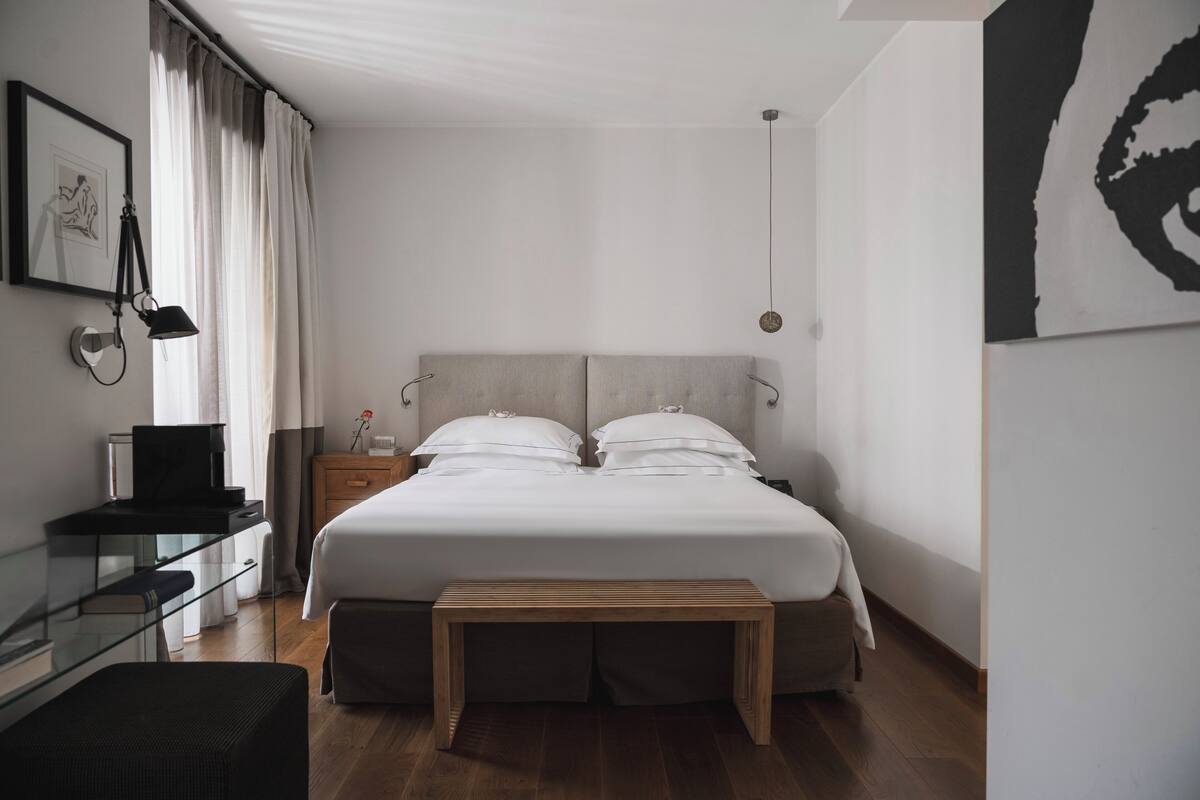 Vital Room Smart | 1 makuuhuone, ylelliset vuodevaatteet, minibaari, tallelokero huoneessa