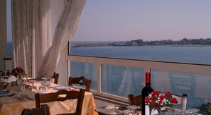 Dining - La Riva (Giardini Naxos)