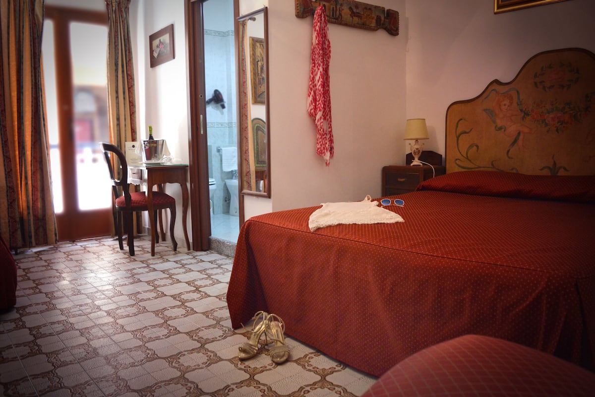 Triple Room | Iron/ironing board (on request), cribs (surcharge), WiFi (free)