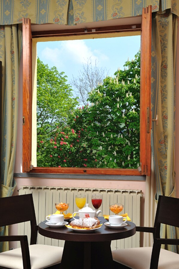 In-room dining