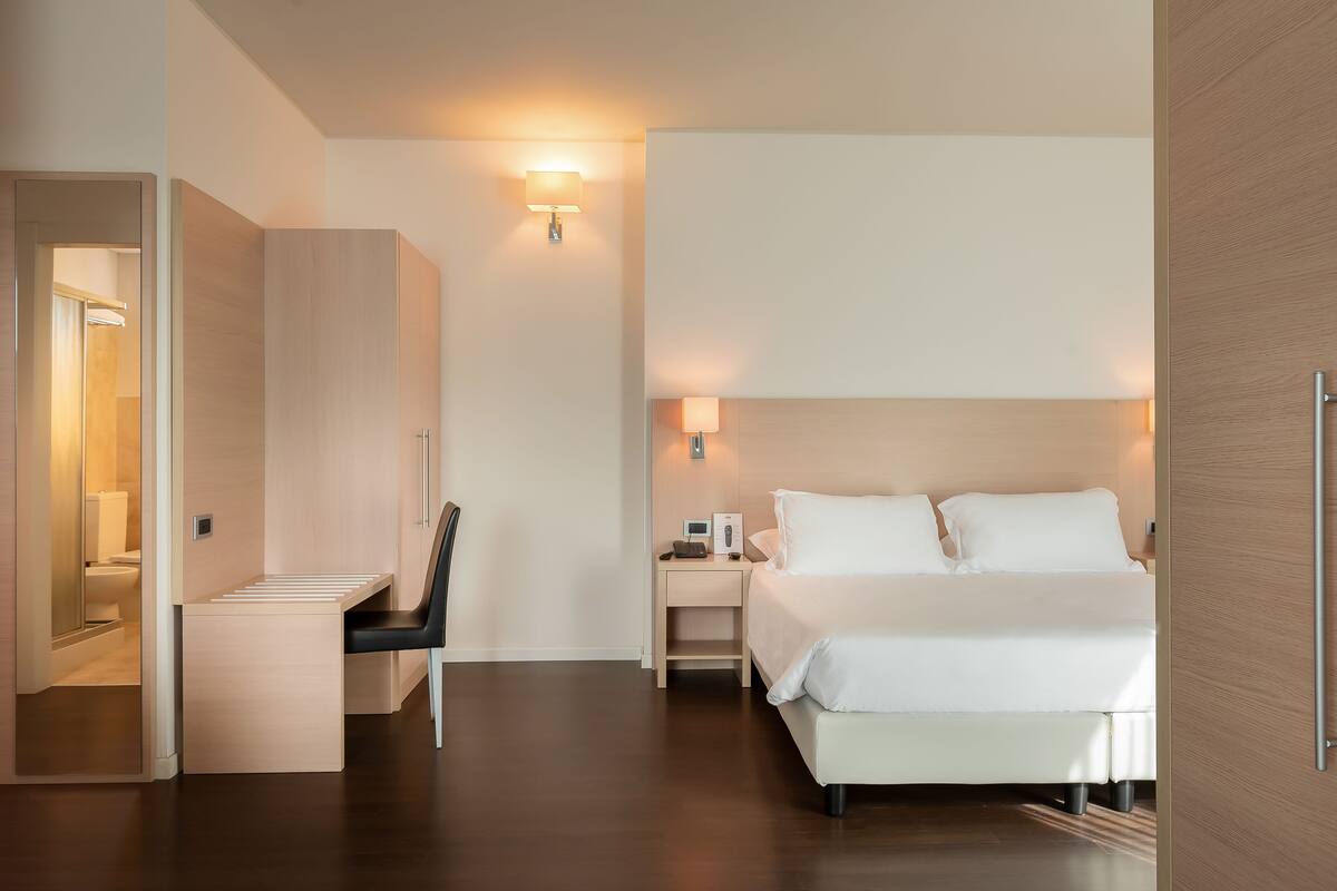 1 bedroom, minibar, in-room safe, desk