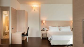 Minibar, in-room safe, desk, free WiFi