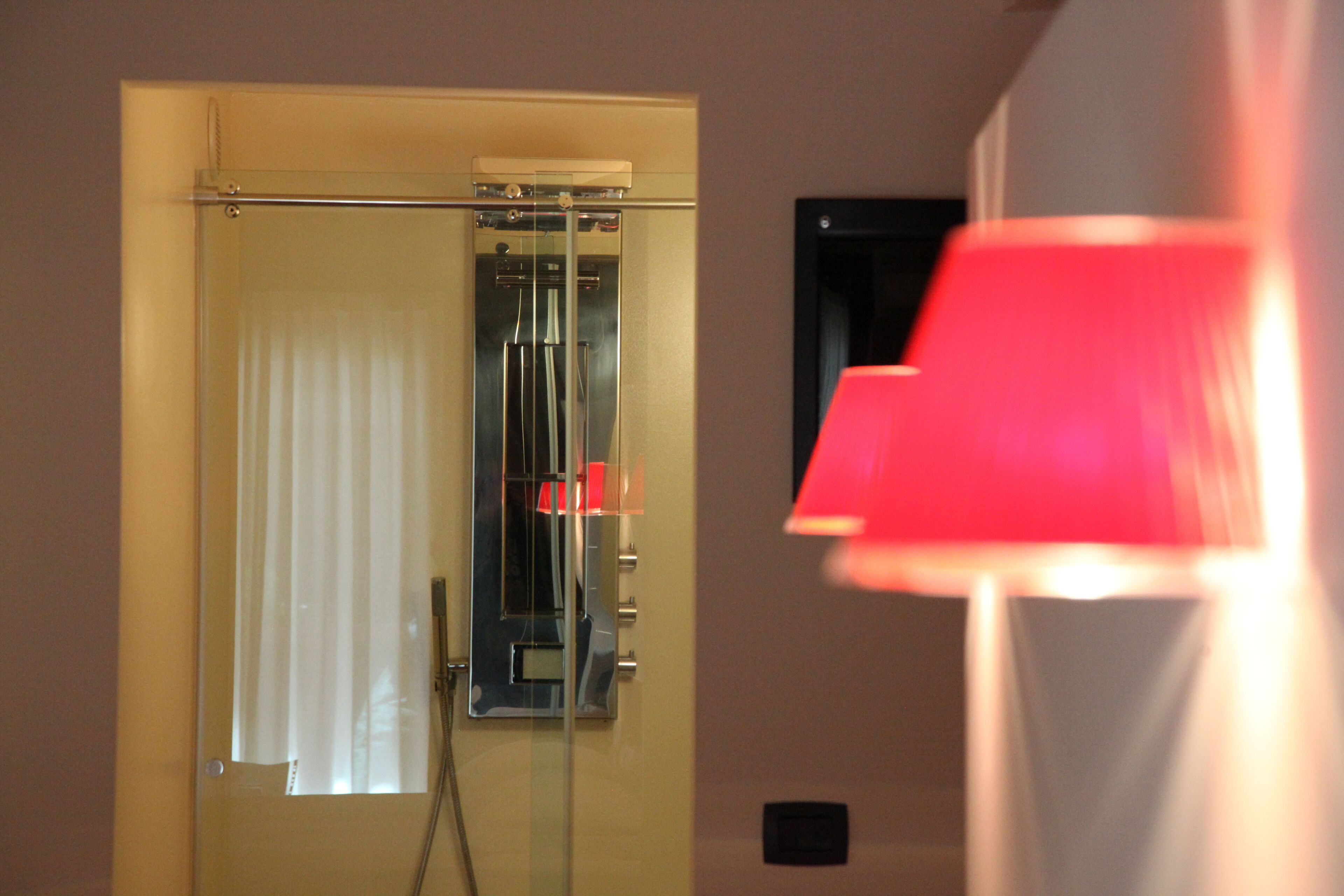 comfort double room, balcony, annex building | 1 bedroom, minibar, in-room safe, individually decorated