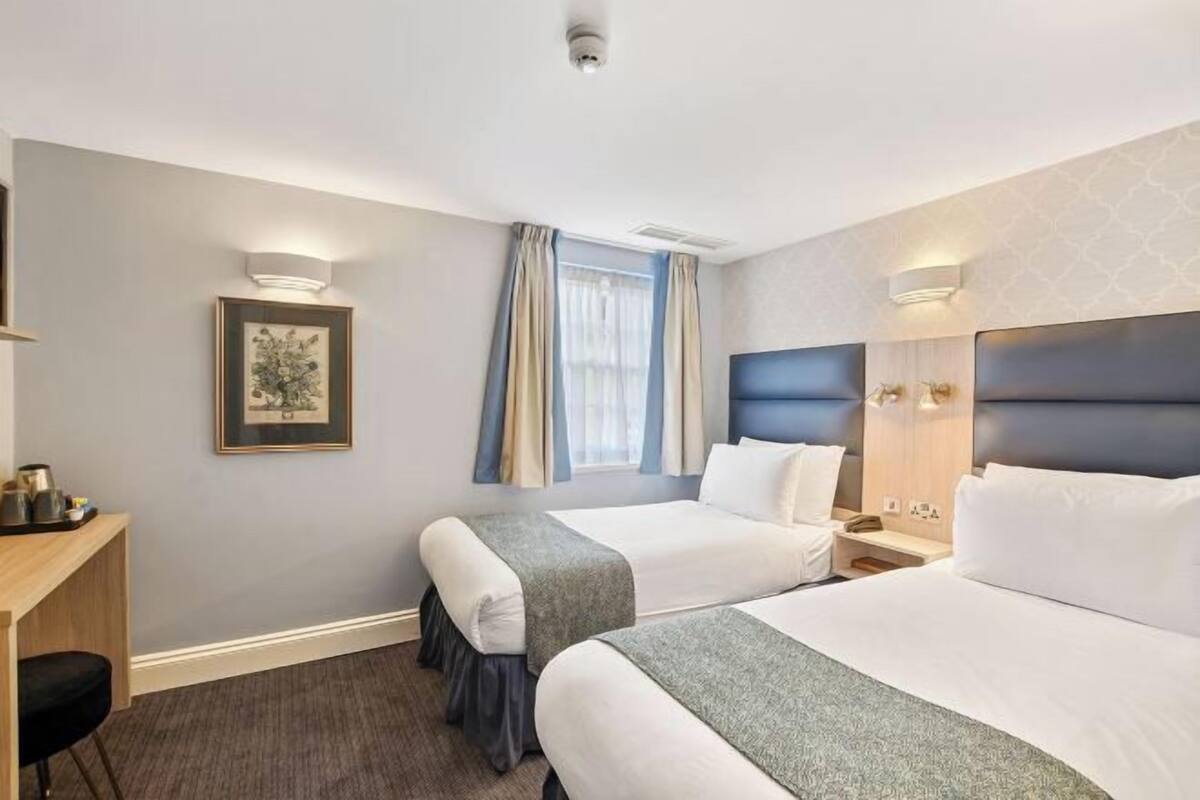 In-room safe, desk, blackout drapes, soundproofing