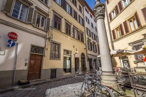 Front of property - Hotel Ferretti (Florence)