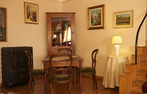 Servicio de comidas en la habitación