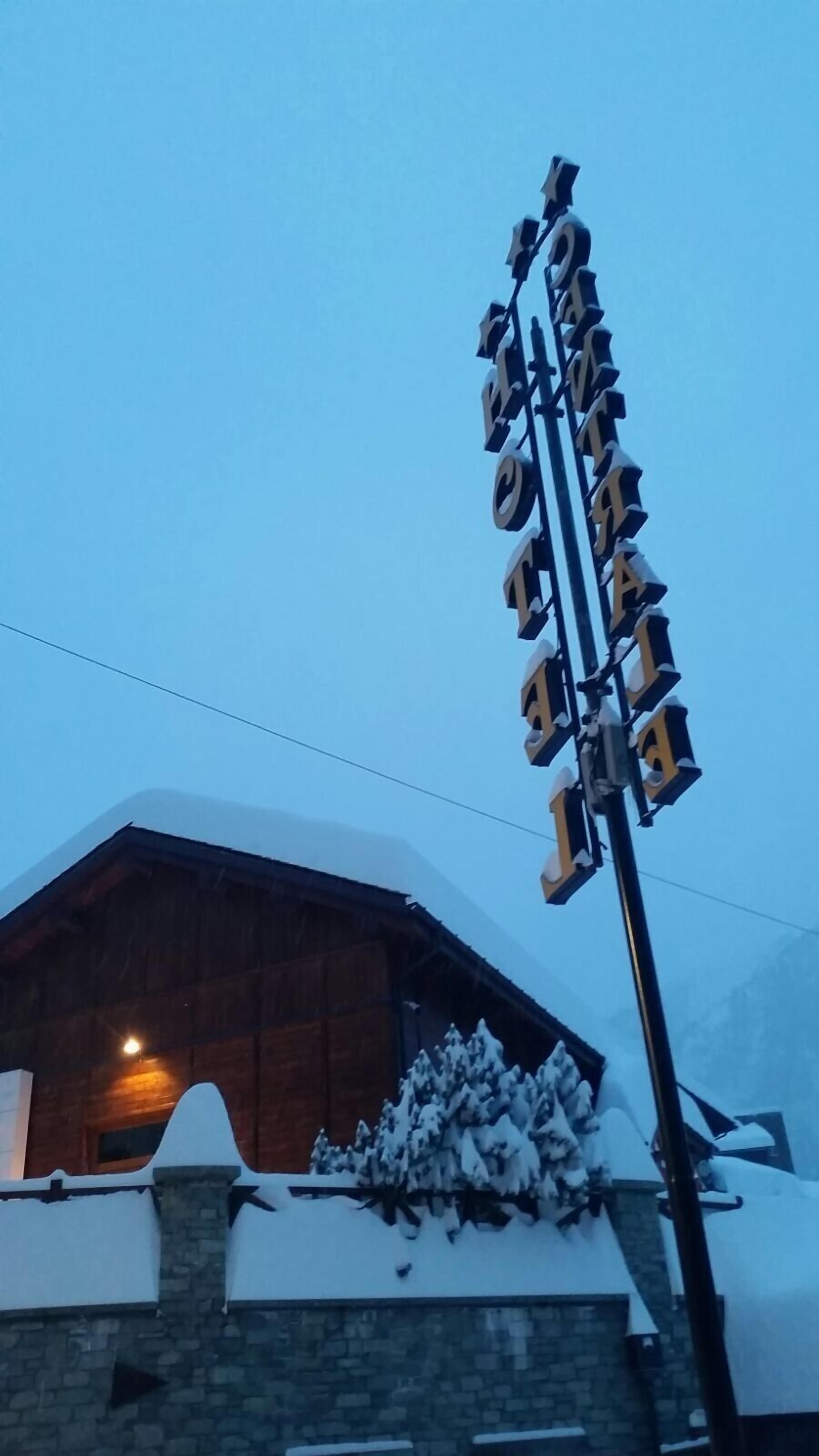 Facciata della struttura