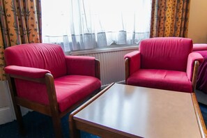 Tremannsrom | Oppholdsområde | Flatskjerm-TV