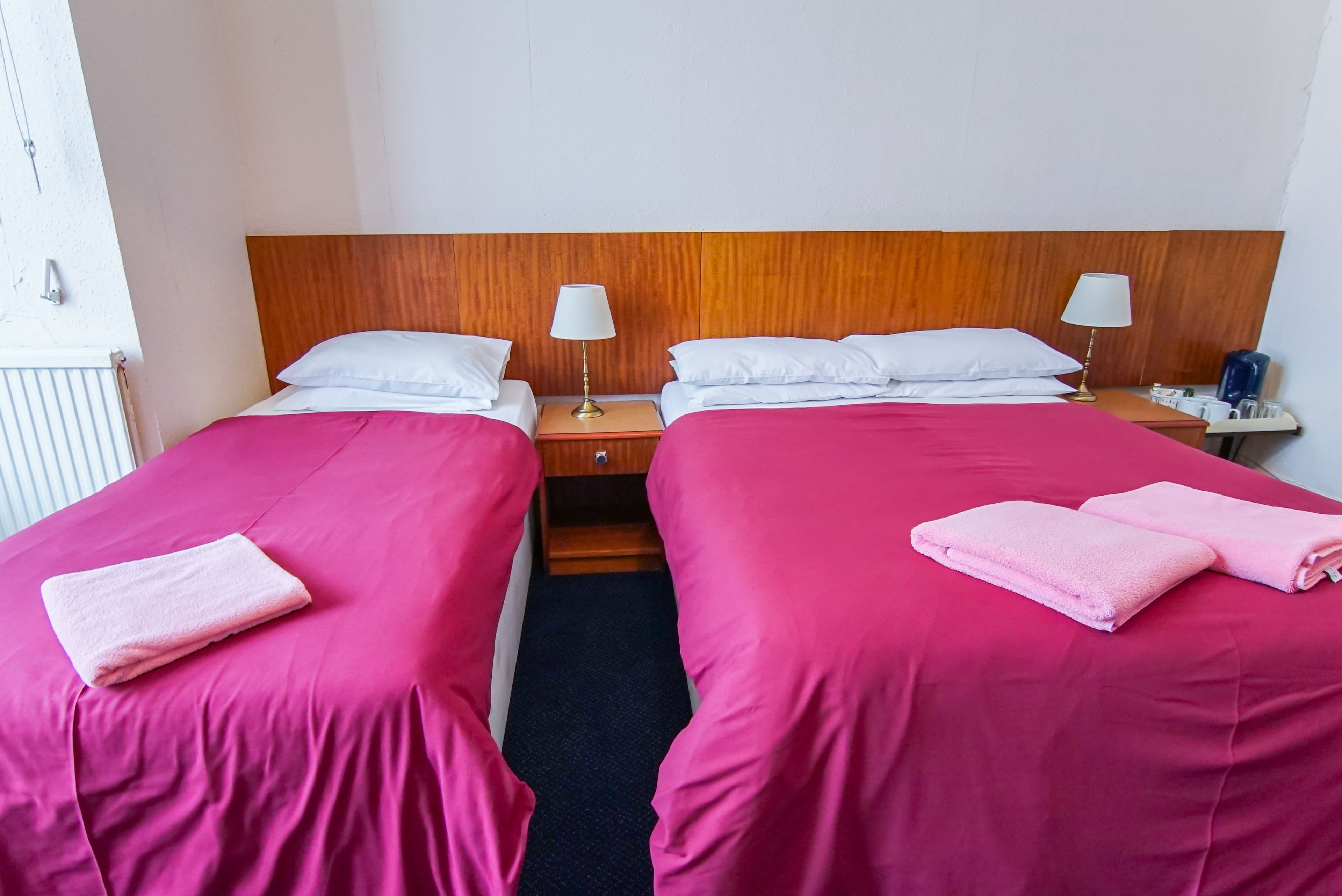Family Quadruple Room, 1 Bedroom | Iron/ironing board, free WiFi, bed sheets