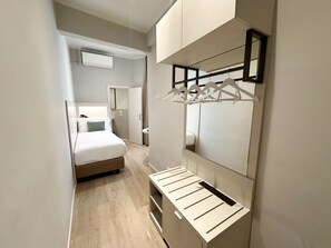 Chambre Simple Classique, 1 lit une place, salle de bains attenante