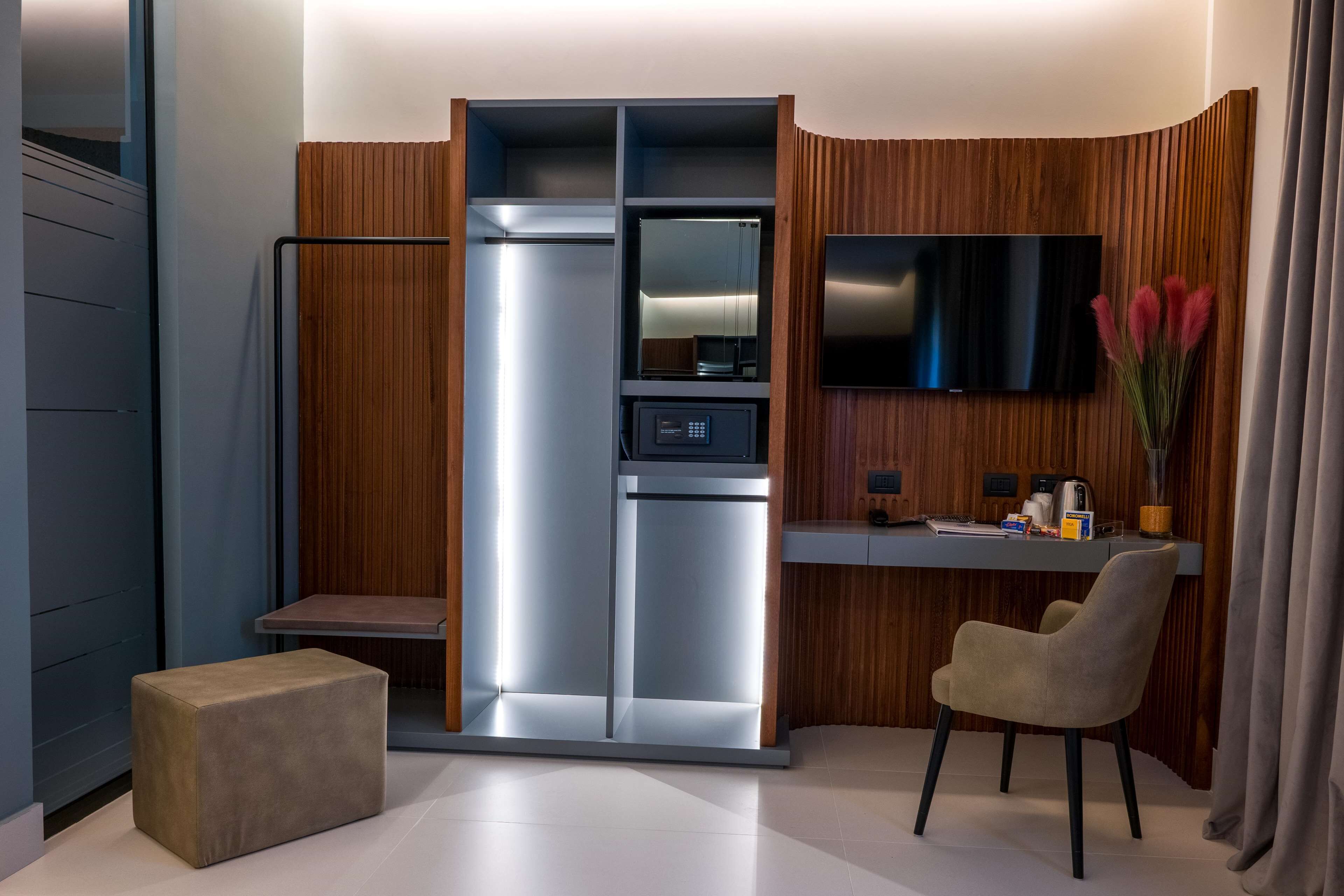 1 bedroom, minibar, in-room safe, soundproofing