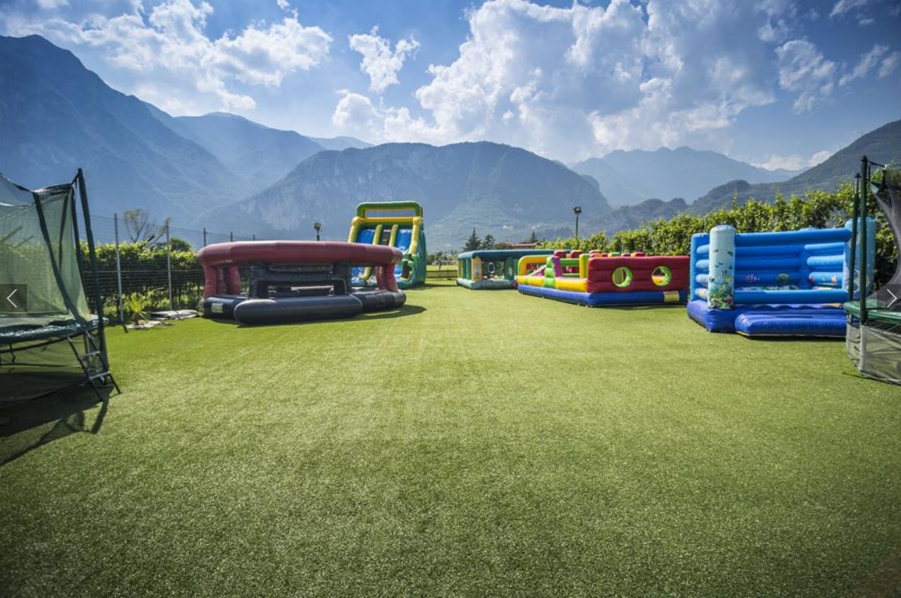 children’s play area – outdoor