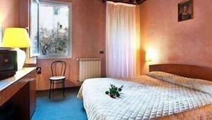 Family Room - Hotel Albergo Doge (Venice)