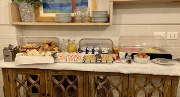 Daily buffet breakfast (EUR 10 per person)