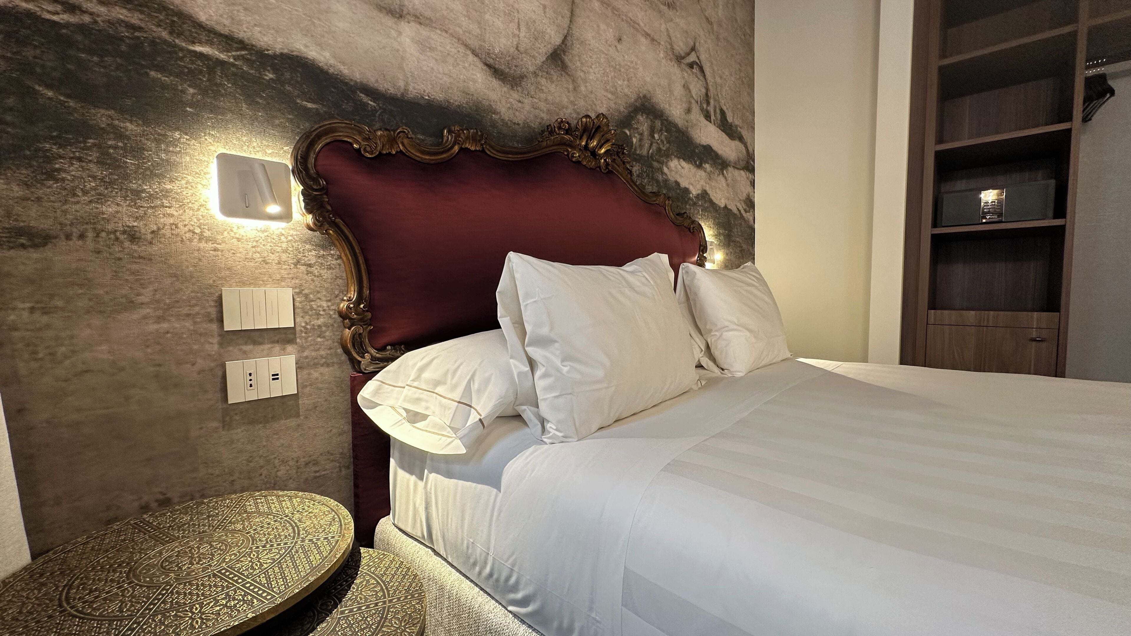 superior double or twin room, 1 double or 2 single beds | 1 bedroom, in-room safe, blackout curtains, free wifi