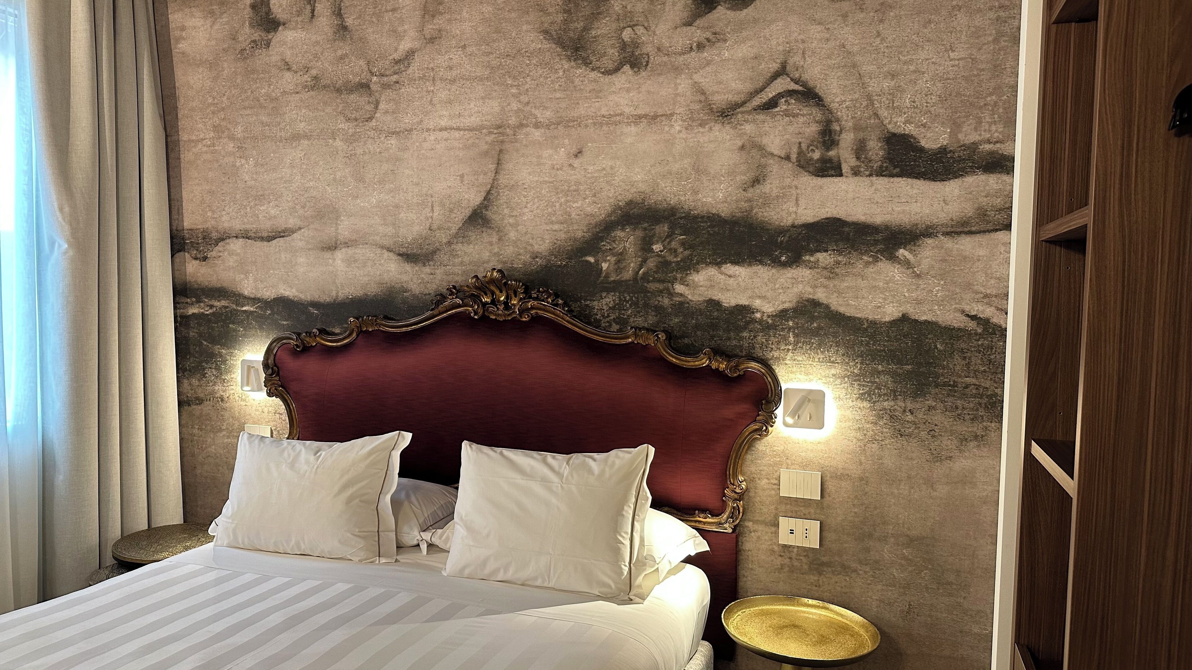 superior double or twin room, 1 double or 2 single beds | 1 bedroom, in-room safe, blackout curtains, free wifi