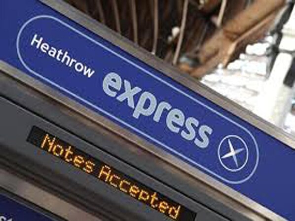 Señal del Heathrow Express que indica 'Se aceptan billetes'.