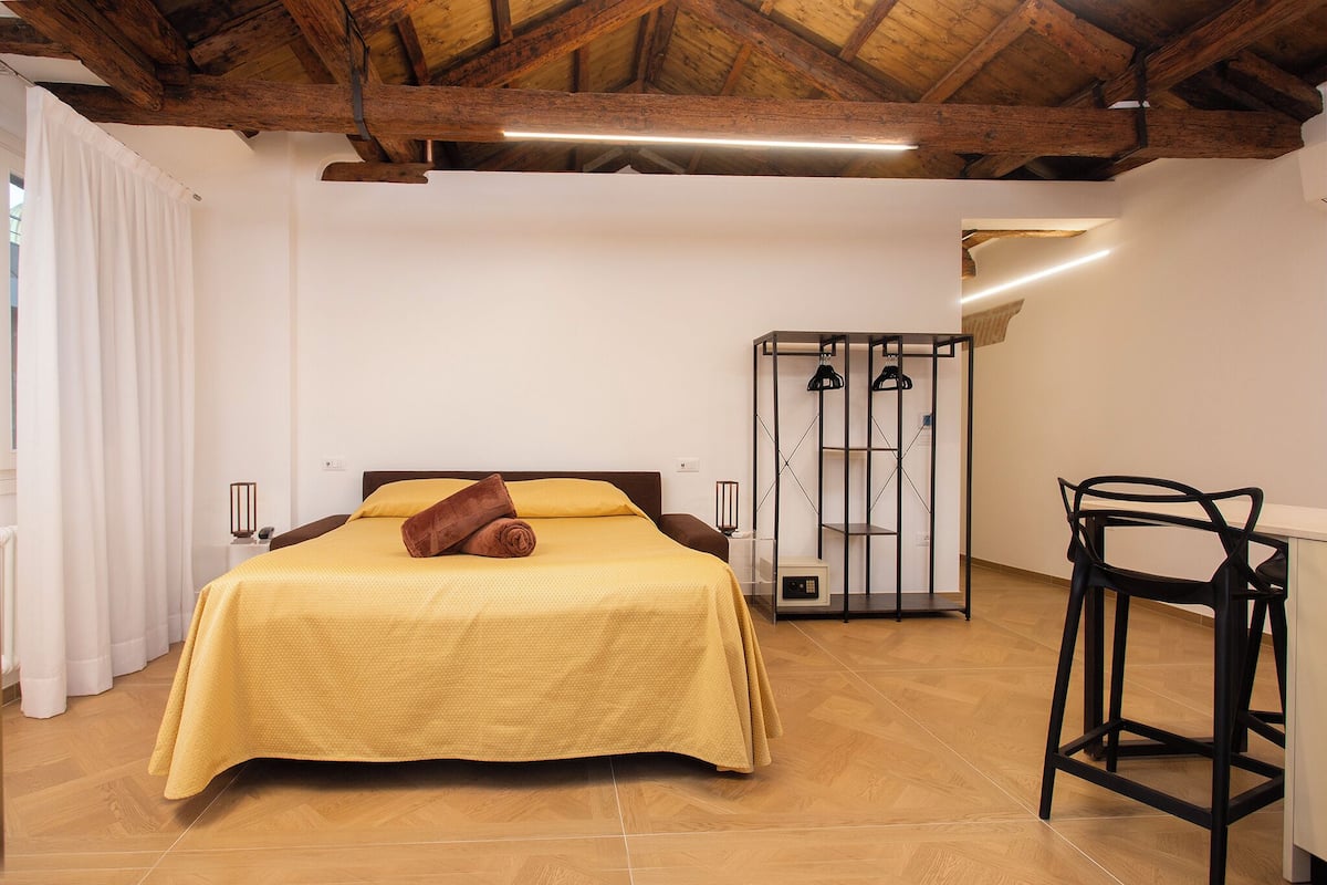 Loft, Terrace, Annex Building | 2 bedrooms, in-room safe, desk, free WiFi