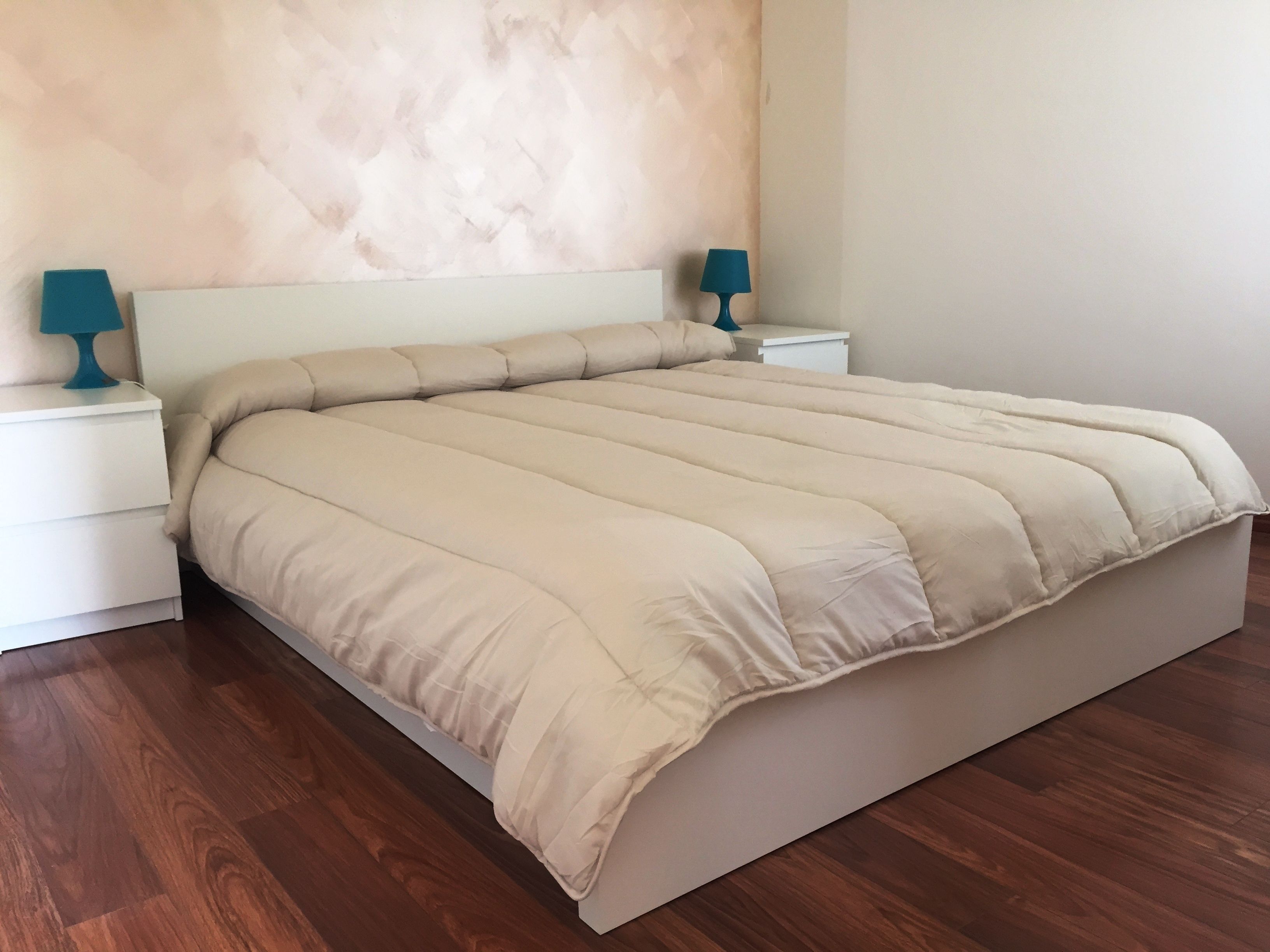 premium bedding, in-room safe, soundproofing, cots/infant beds