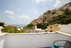 View from property - Hotel La Bougainville (Positano)