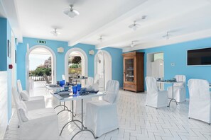 Desayuno a la carta gratuito y diario