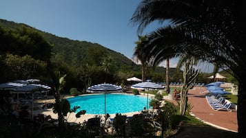 Piscina all'aperto