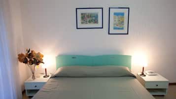 In-room safe, desk, free WiFi, bed sheets