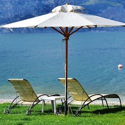 Playa privada, camas de playa gratuitas, camastros y sombrillas