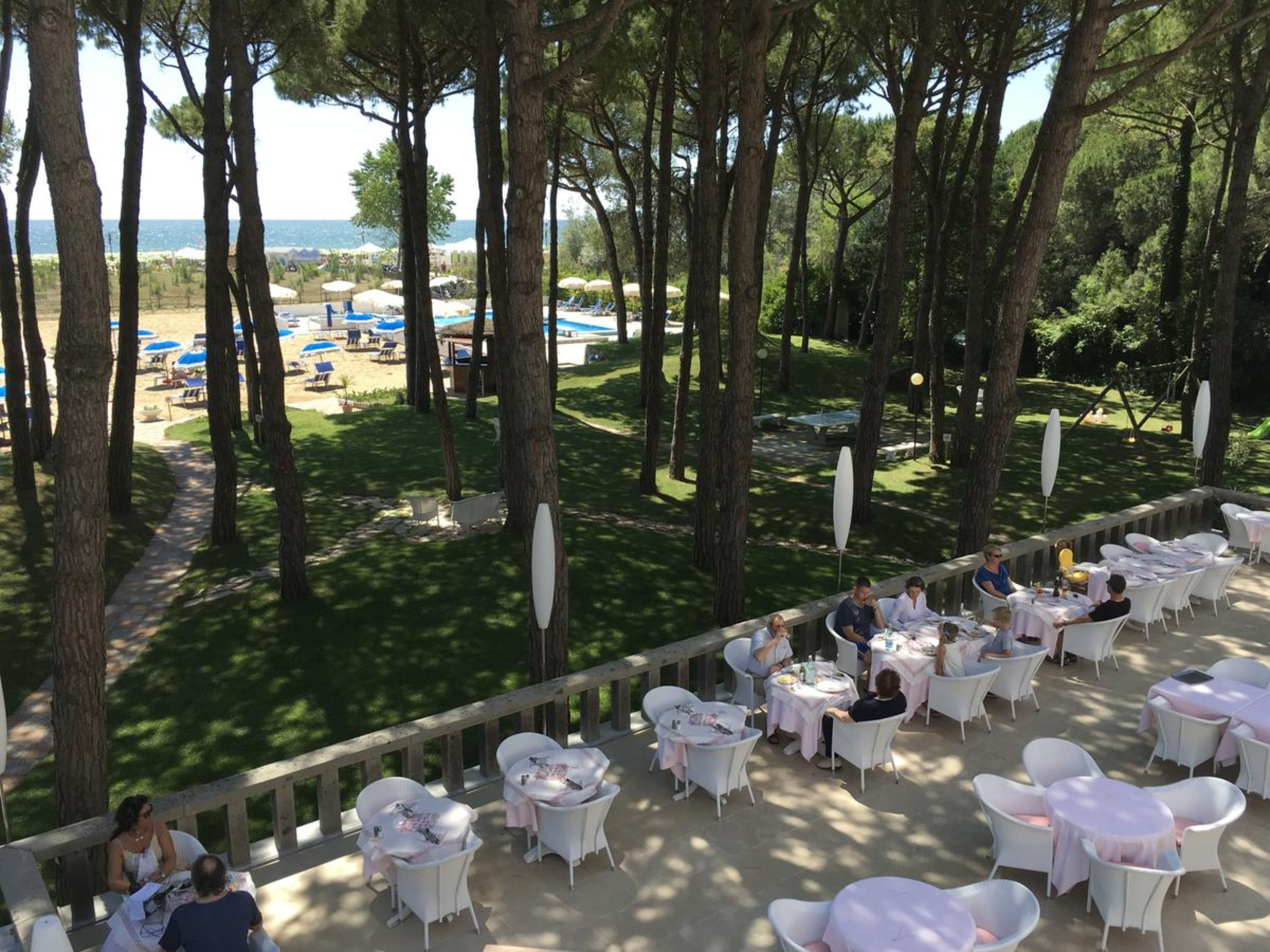 breakfast, lunch, dinner served; local cuisine, al fresco dining