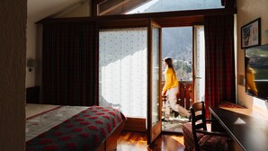 Caja de seguridad en la habitación, cunas, wifi gratis y ropa de cama 