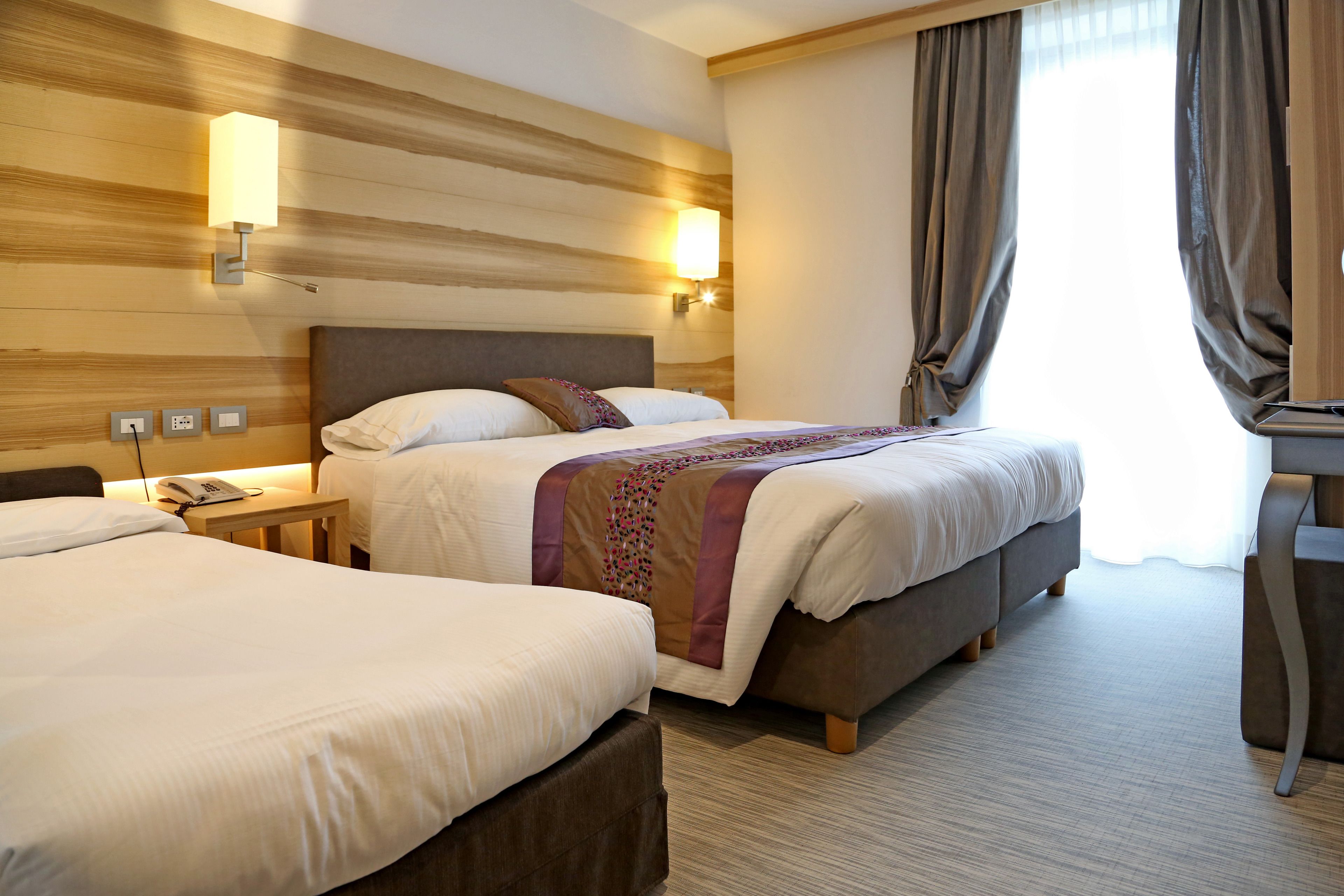 triple room | 1 bedroom, premium bedding, in-room safe, desk