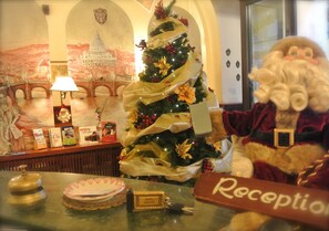 Interior - Hotel Assisi (Rome)