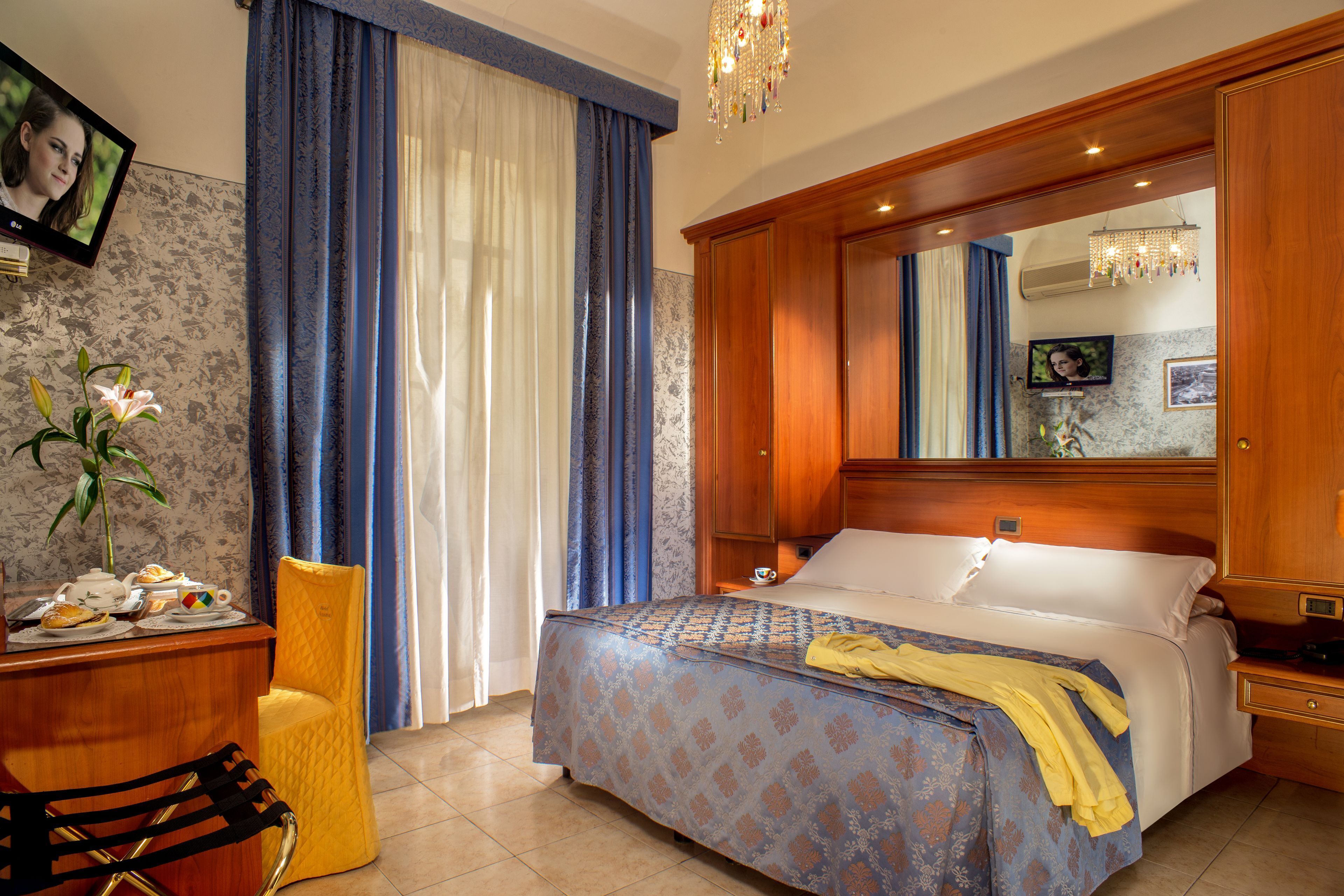 In-room safe, desk, blackout drapes, free WiFi