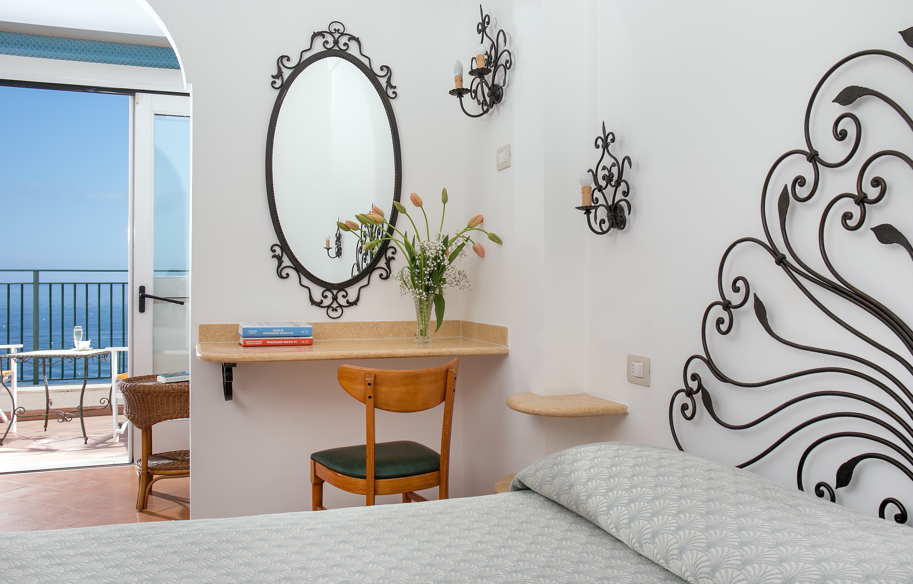 superior double room, terrace, sea view | down duvets, minibar, in-room safe, desk