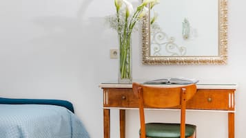 Couette en duvet d'oie, minibar, coffres-forts dans les chambres, bureau