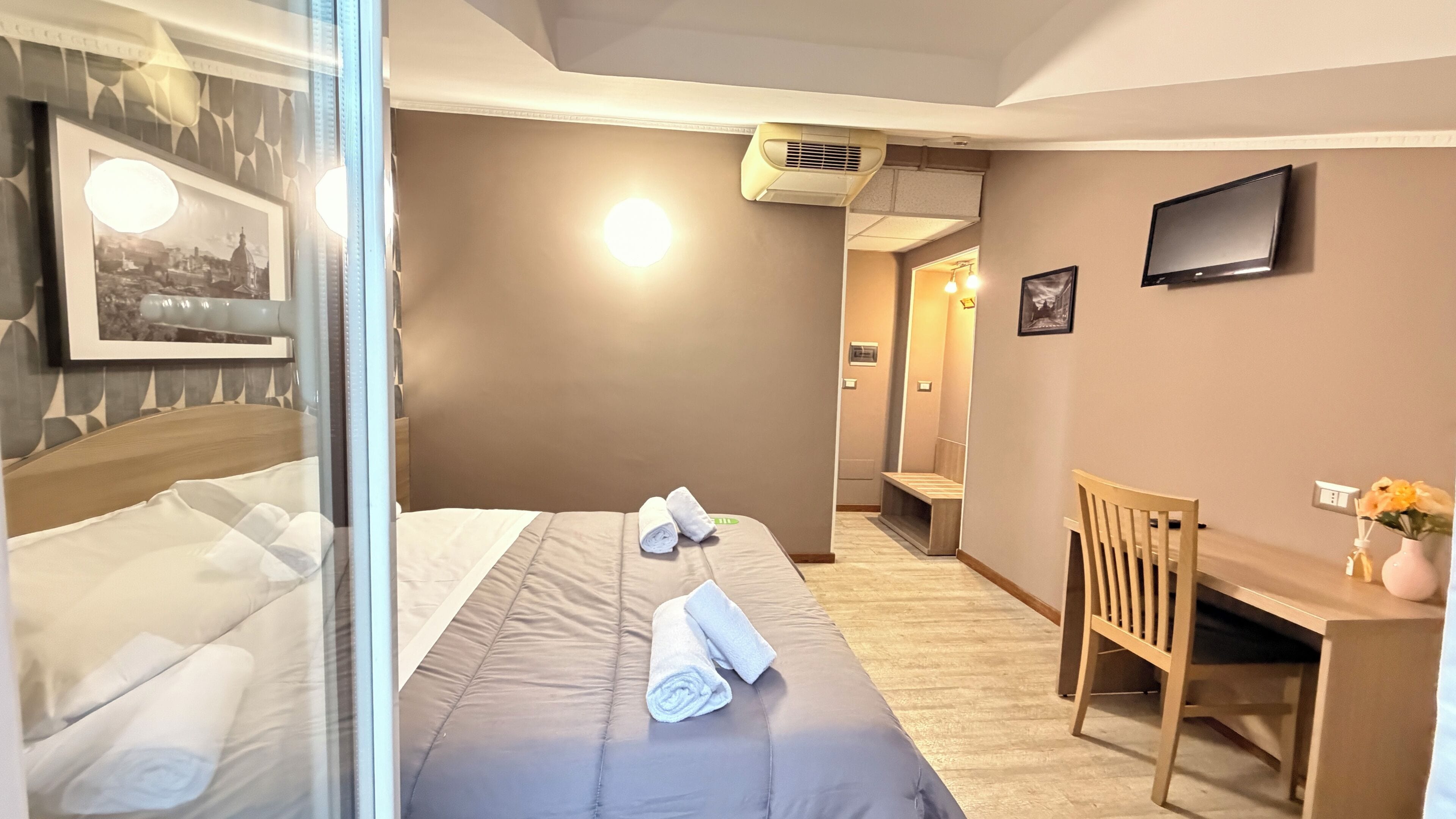 Photo - Hotel Concorde