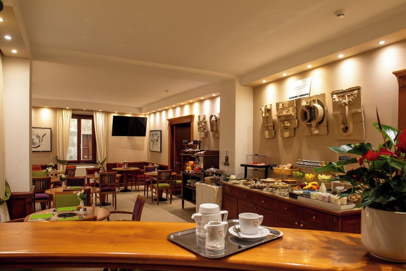 Daily buffet breakfast (EUR 15 per person)
