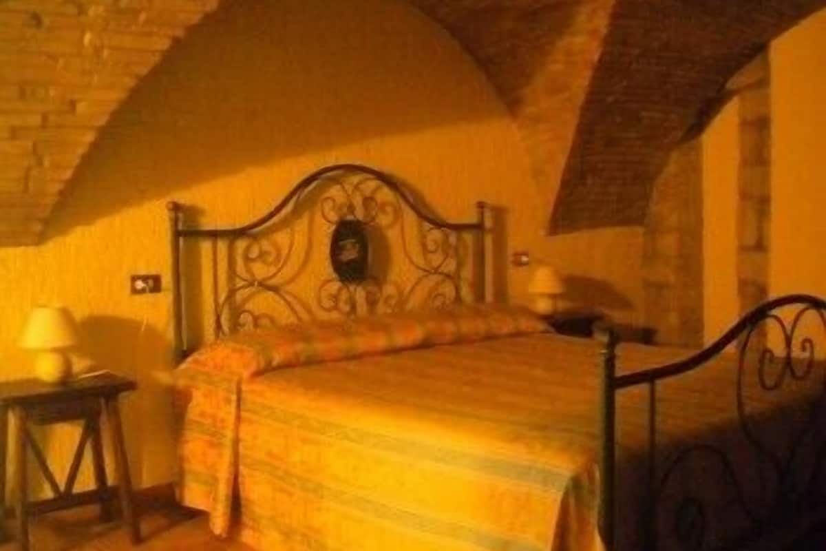 Biancheria da letto di alta qualità, una cassaforte in camera