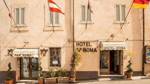 Unclassified image, 3 of 52, button - Hotel Roma (Assisi)