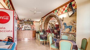 Unclassified image, 5 of 52, button - Hotel Roma (Assisi)