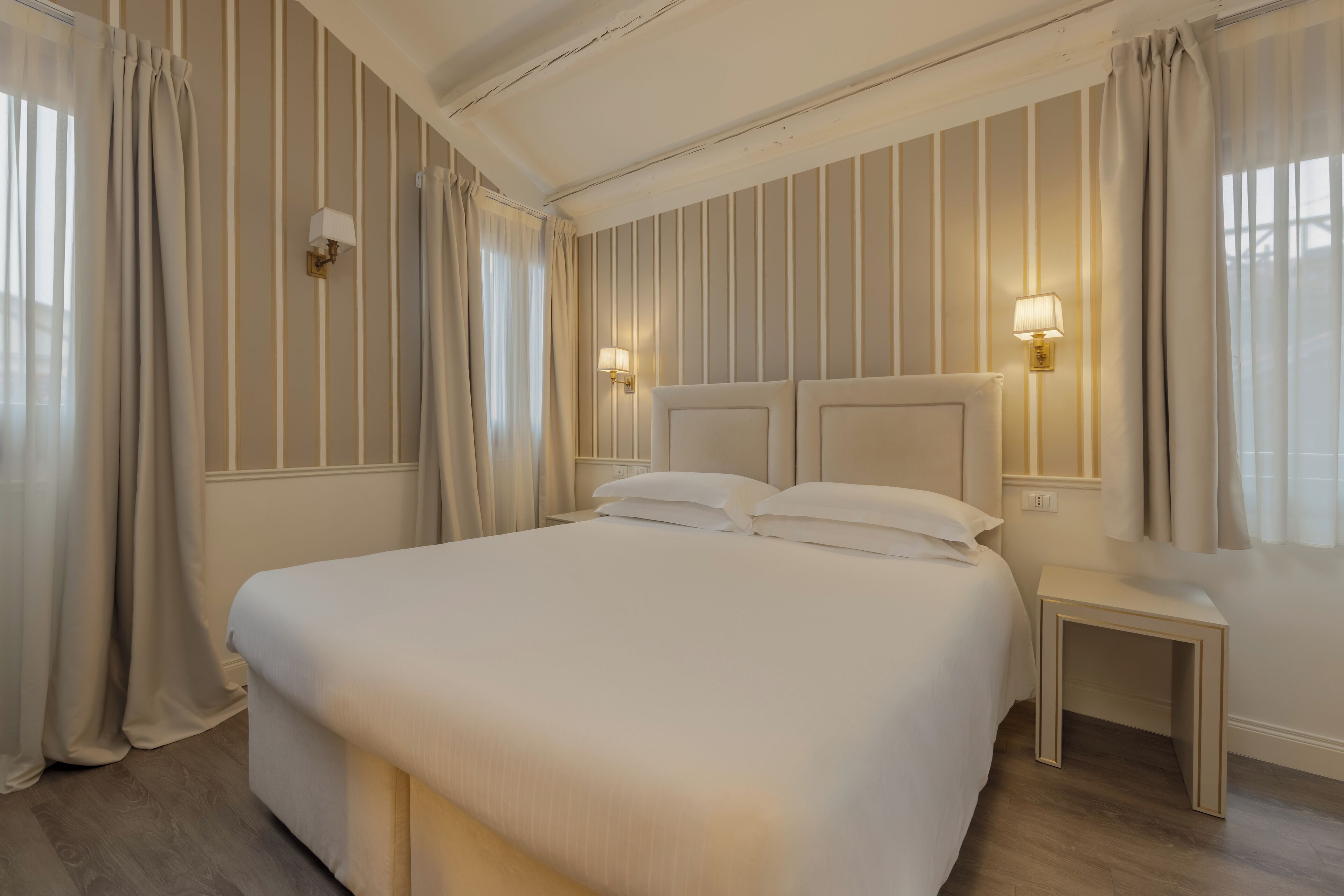 comfort double room | minibar, in-room safe, desk, free wifi