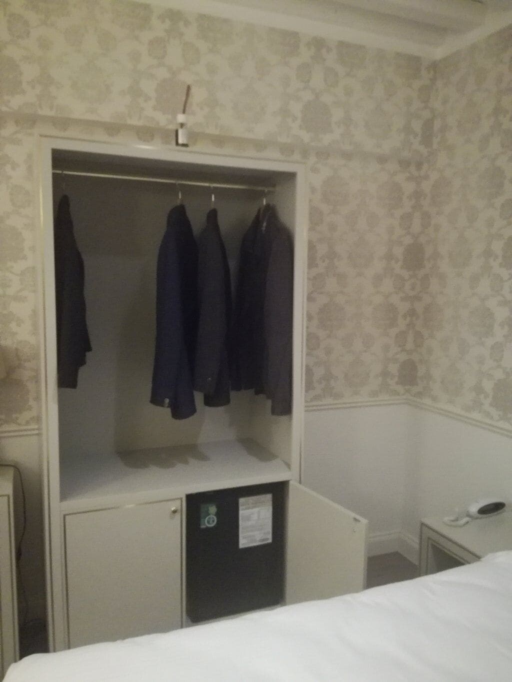 comfort double room | room amenity