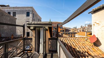 Deluxe Room (12 steps to climbe to the room) | View from room