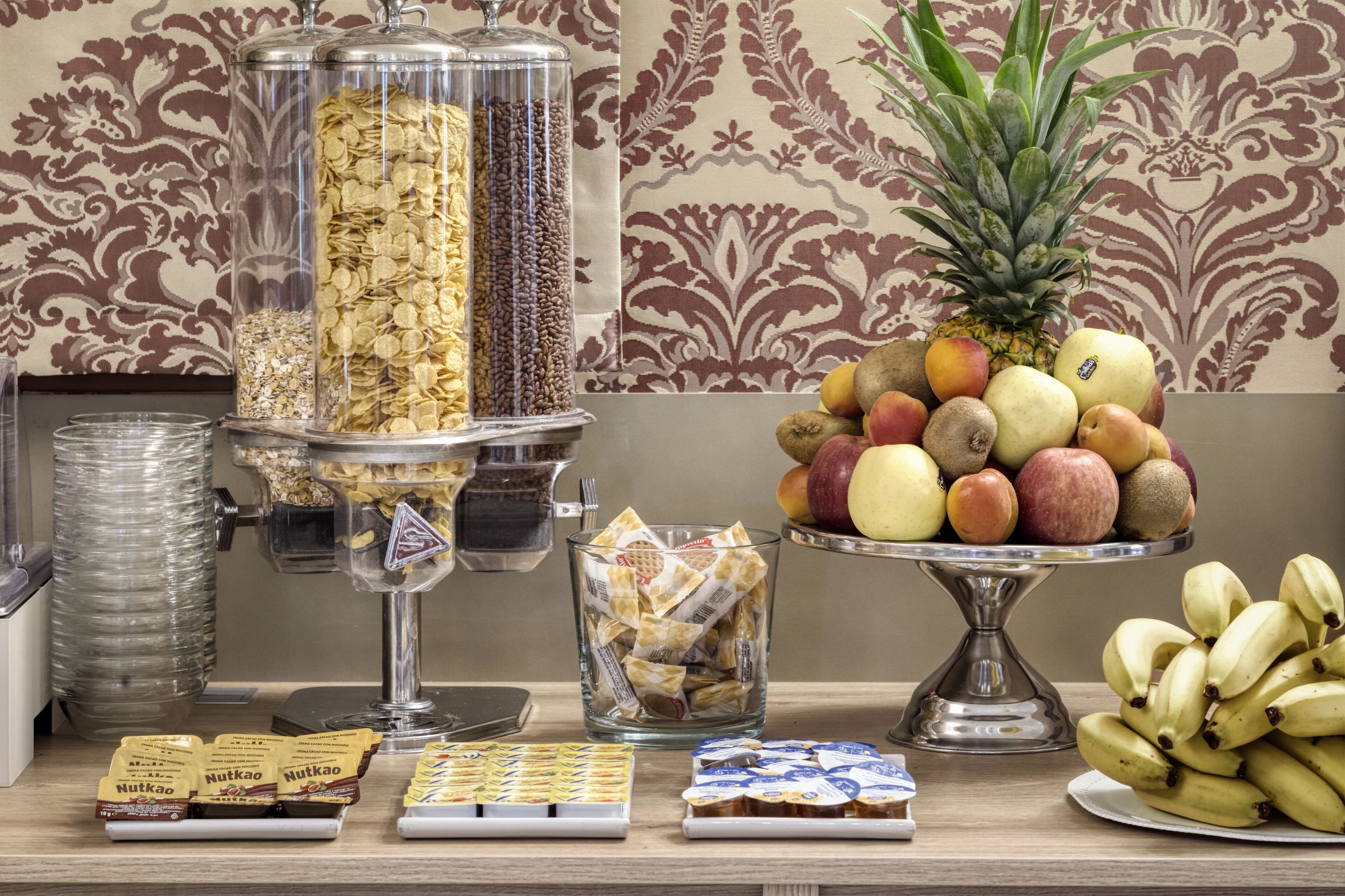 daily buffet breakfast (eur 15 per person)