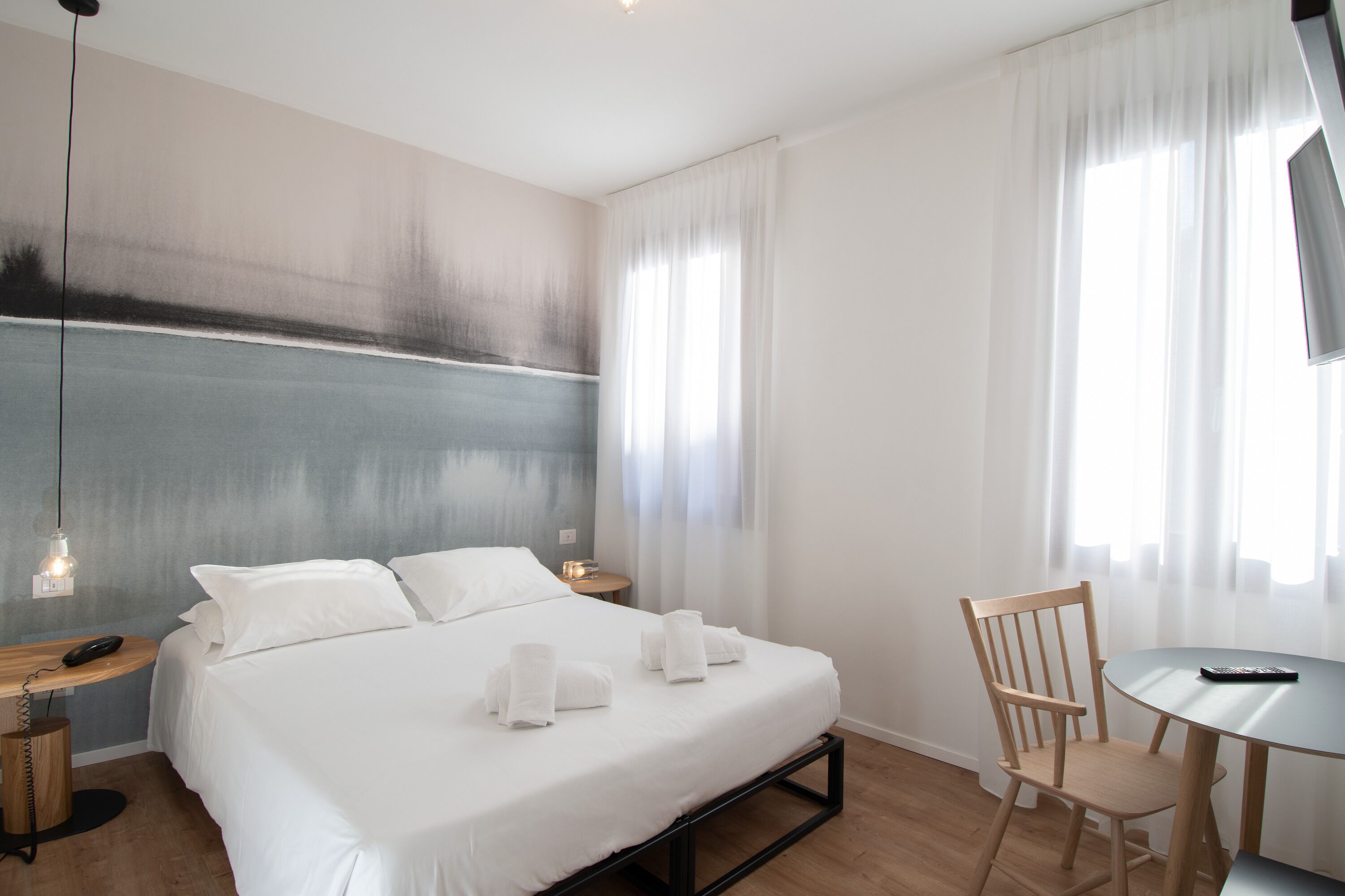 standard double or twin room | premium bedding, down duvets, in-room safe, cots/infant beds